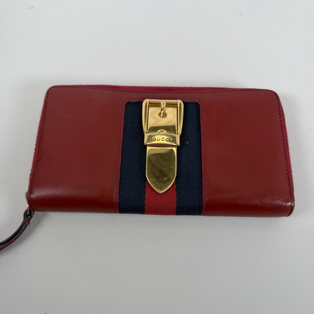 Gucci Sylvie Leather Zip-Around Long Wallet in Hibiscus Red